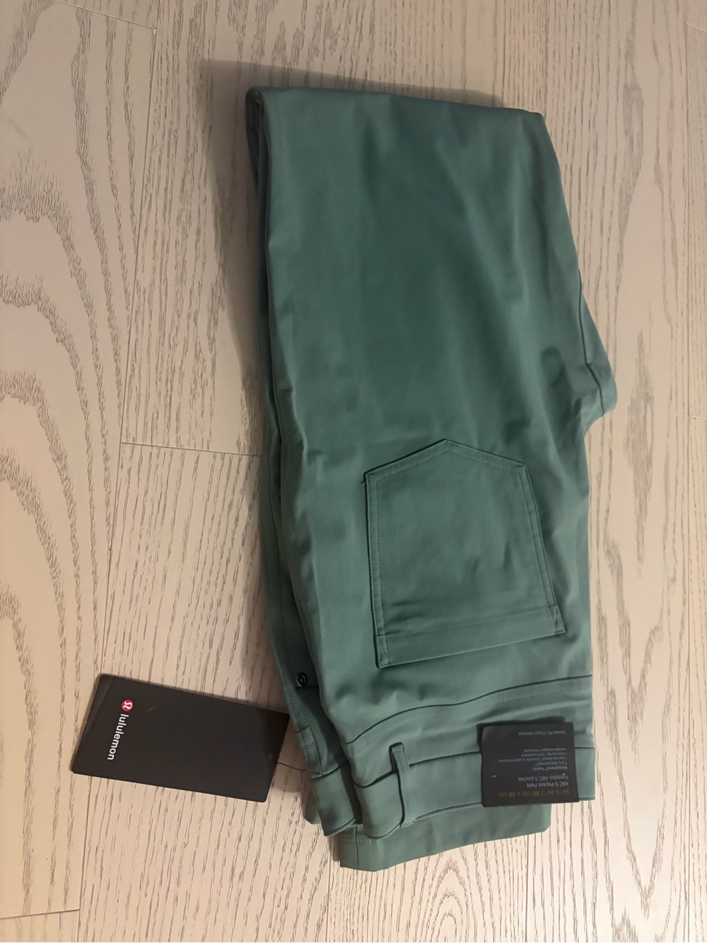 lululemon athletica Men’s Teal-Green Chino Pants
